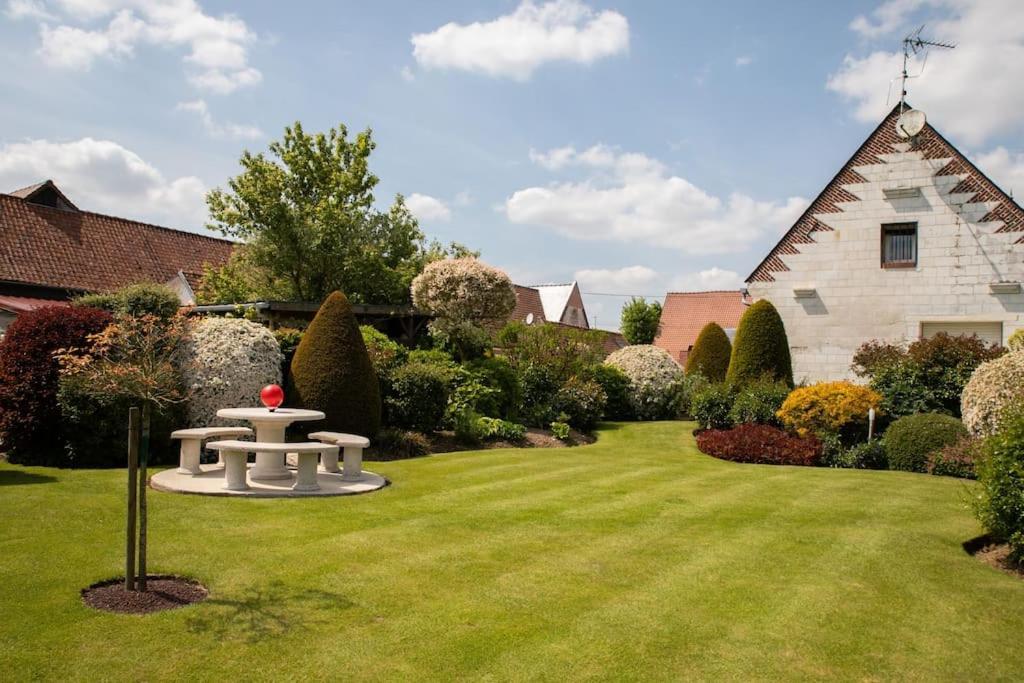 Domaine Des Demoiselles - Gite Et Spa 欧特维尔 外观 照片